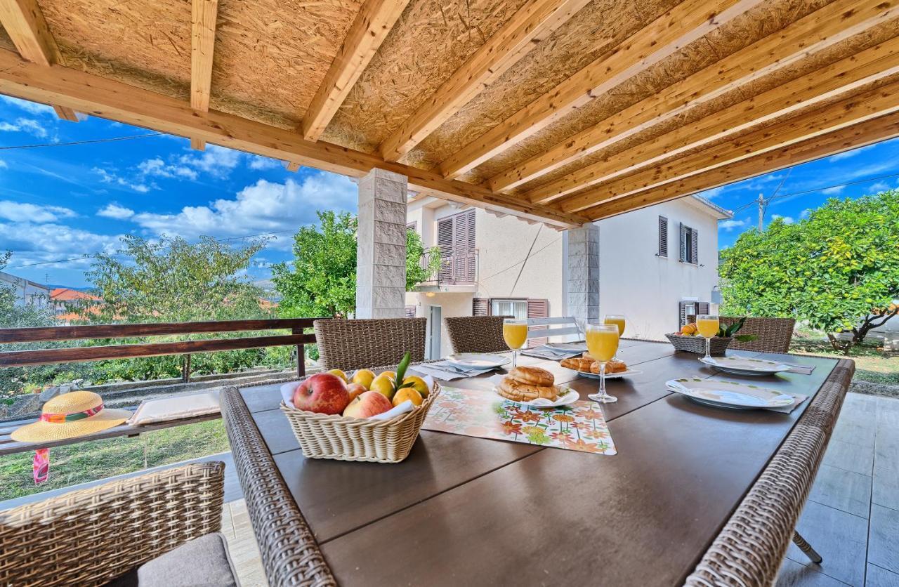 Apartmani Marina Trogir Exterior photo